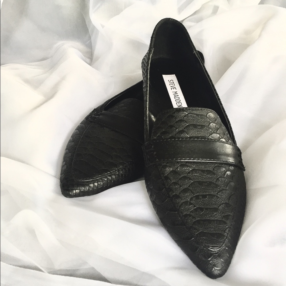 Steve Madden Enzzoo Loafers